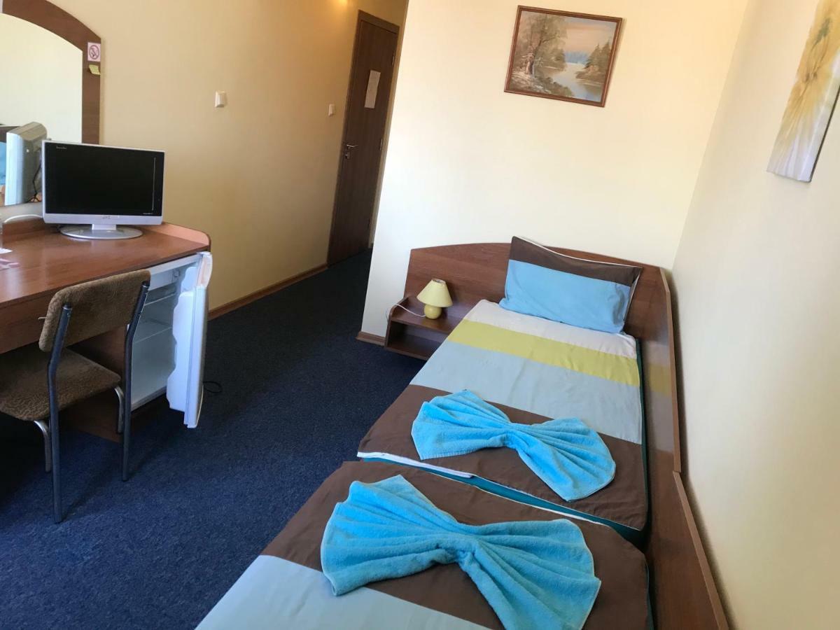 Guest House Plechkarovi Равда Екстер'єр фото